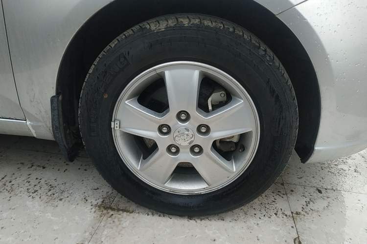 Used Kia Forte 2011 1.6L MT GL
