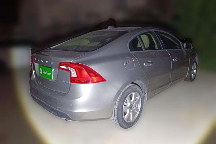 Used Volvo S60 2011 2.0T Comfort Edition

