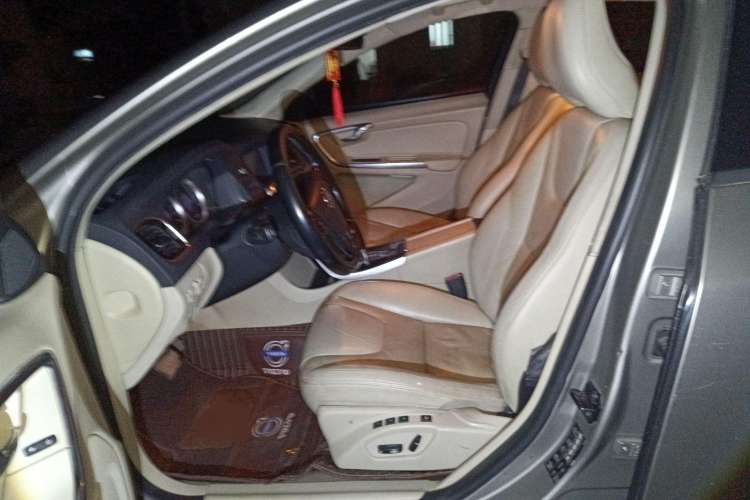 Used Volvo S60 2011 2.0T Comfort Edition
