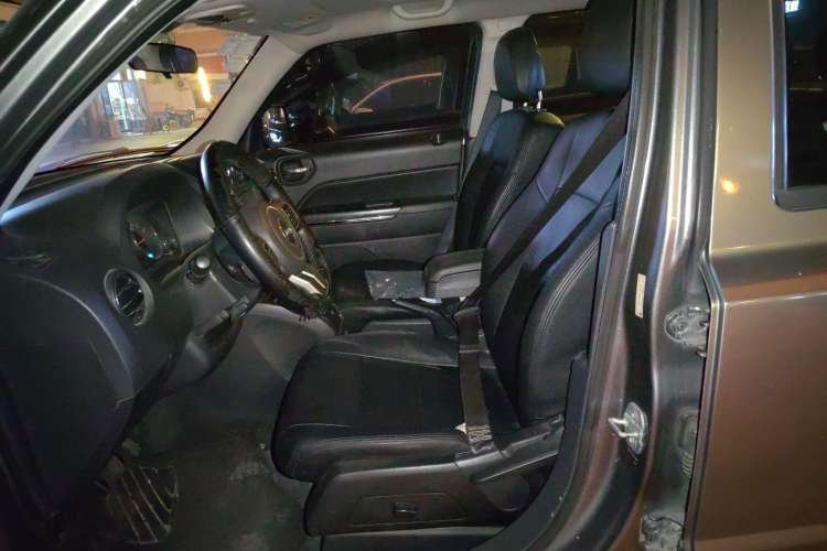 Used Jeep Patriot 2013 2.4 Luxury Navigation Edition
