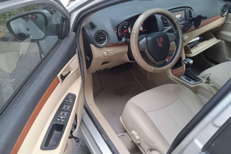 Used Roewe 350 2014 1.5L Automatic Xunyue Version
