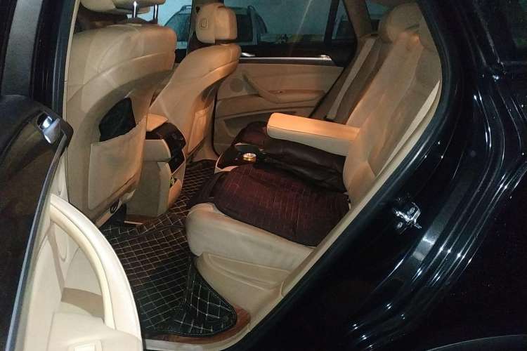 Used BMW X6 2009 xDrive35i
