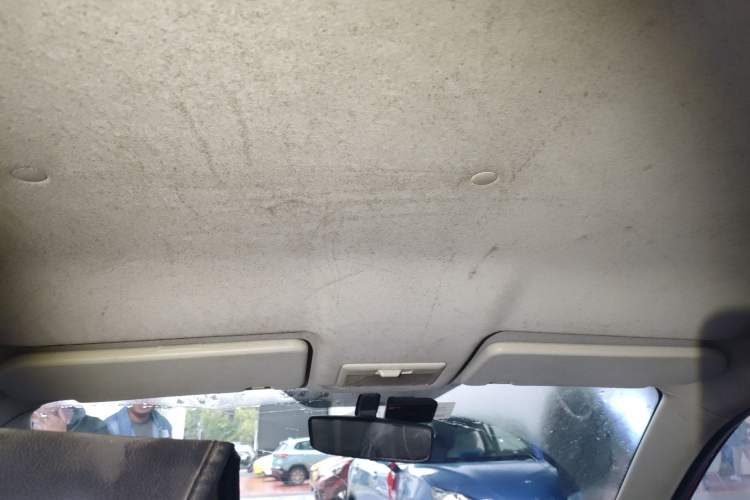 Used Changan Alsvin V3 2012 1.3L Manual Comfort Version China IV Standard
