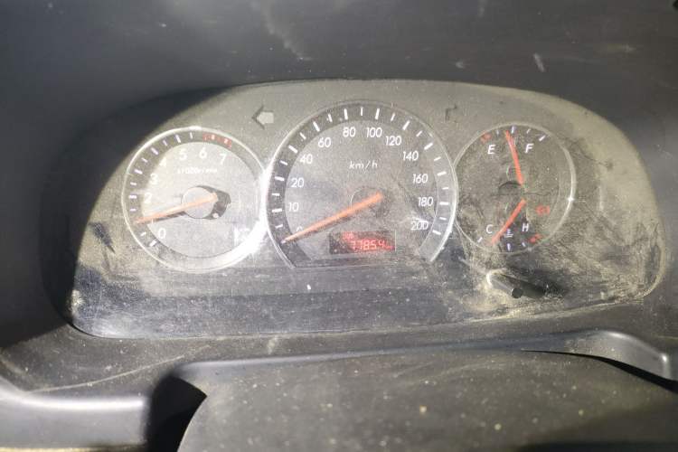 Used Changan Alsvin V3 2012 1.3L Manual Comfort Version China IV Standard
