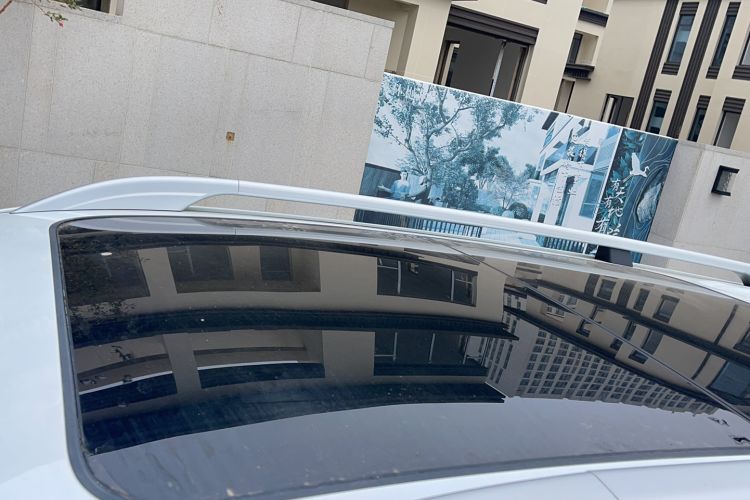 Used Roewe RX8 2019 30T Two-Wheel Drive Supreme Flagship Edition
