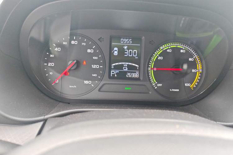 Used Roewe Clever 2021 302km All-Round Version
