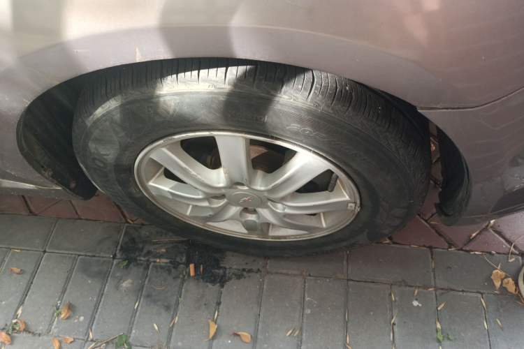 Used Chevrolet Epica 2012 1.8 Comfort Edition AT Right Front Wheel Hub