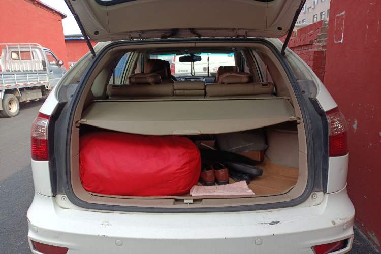 Used BYD S6 2011 2.0L Manual Luxury Version