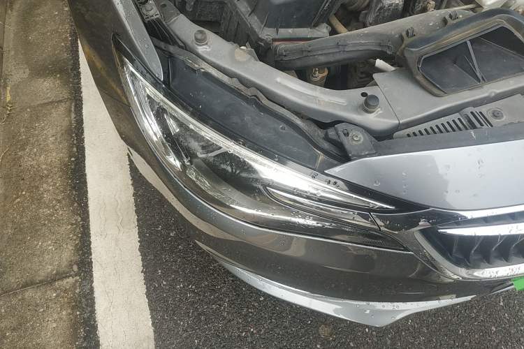 Used Buick Excelle GX 2018 18T Automatic Flagship Model
