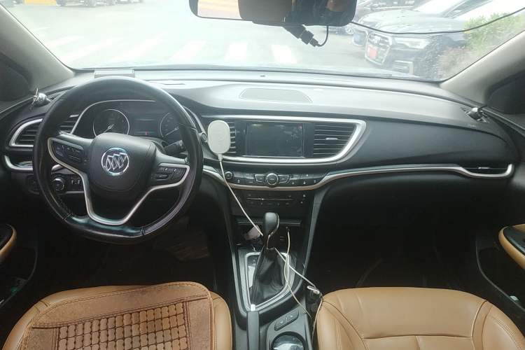 Used Buick Excelle GX 2018 18T Automatic Flagship Model
