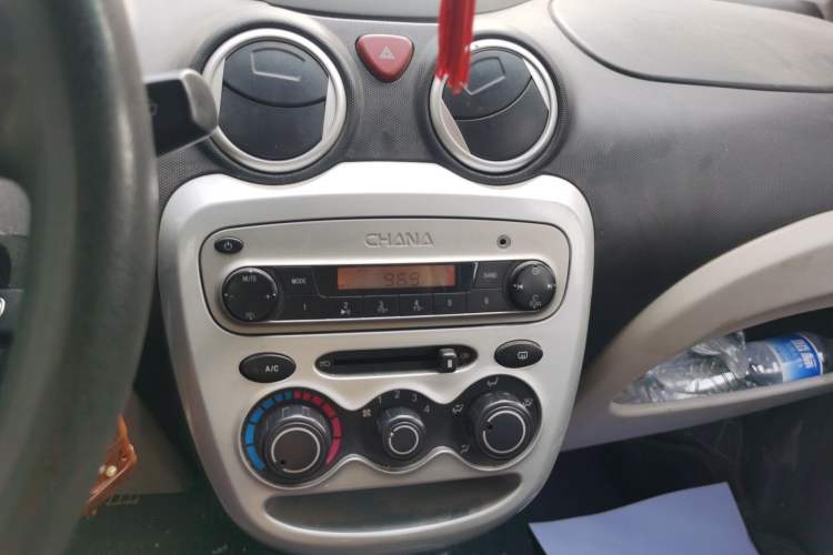 Used CHANGAN Benni mini 2012 1.0L Manual Fashion Edition China IV Standard
