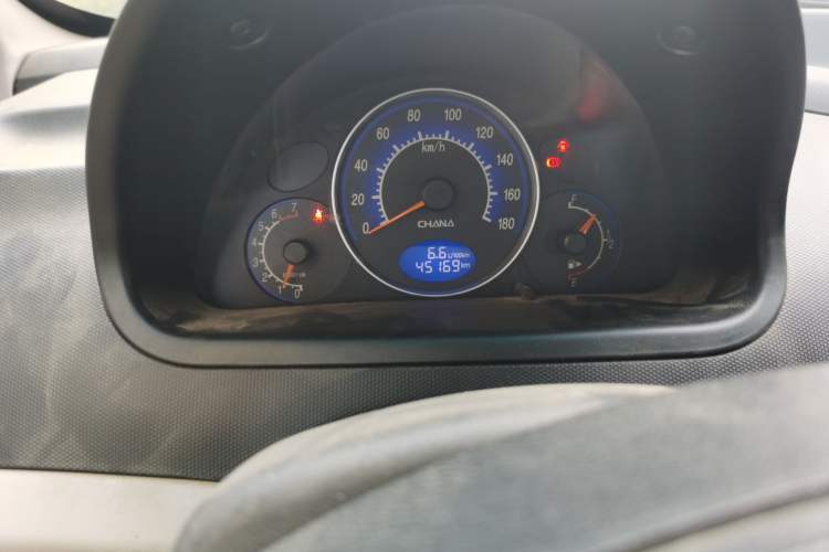 Used CHANGAN Benni mini 2012 1.0L Manual Fashion Edition China IV Standard
