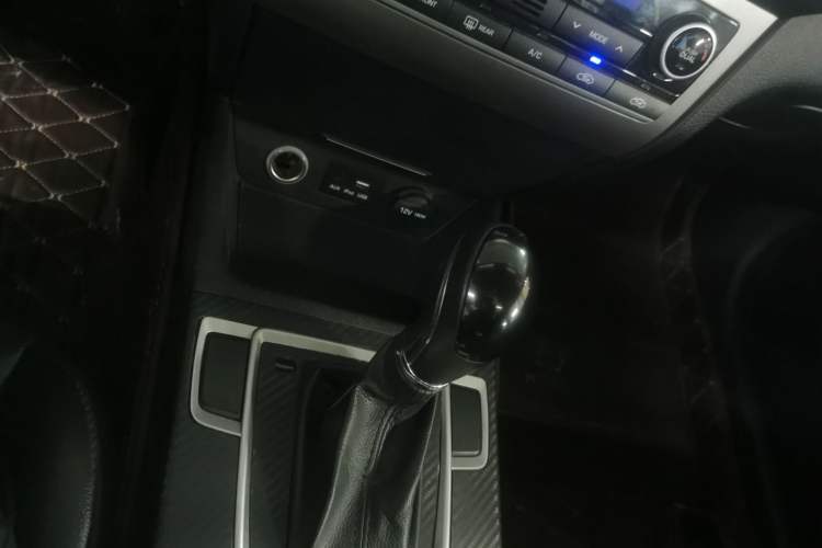 Used Hyundai Mistra 2014 1.8L Automatic Deluxe DLX Model
