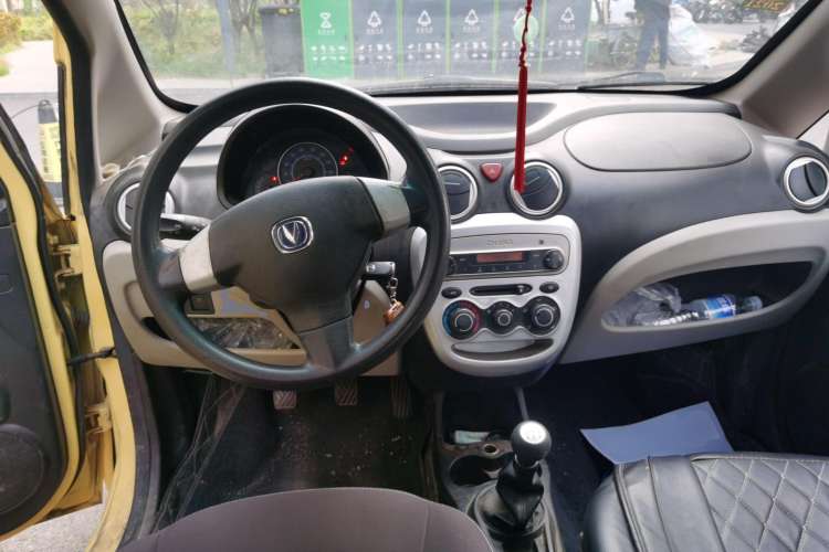 Used CHANGAN Benni mini 2012 1.0L Manual Fashion Edition China IV Standard
