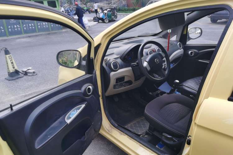 Used CHANGAN Benni mini 2012 1.0L Manual Fashion Edition China IV Standard
