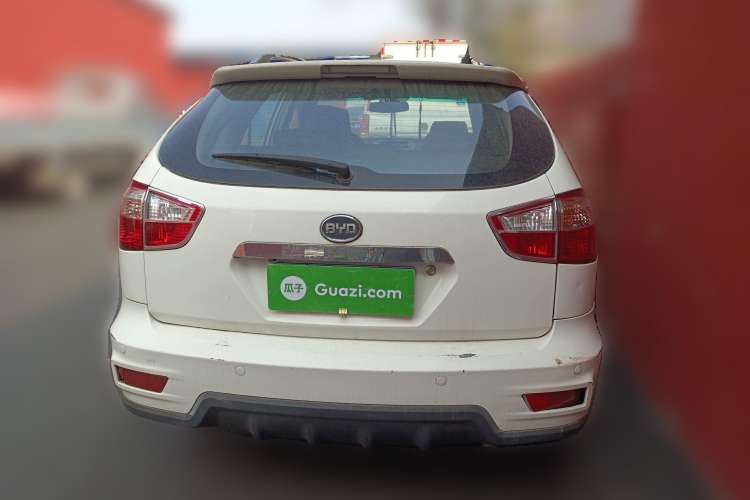 Used BYD S6 2011 2.0L Manual Luxury Version