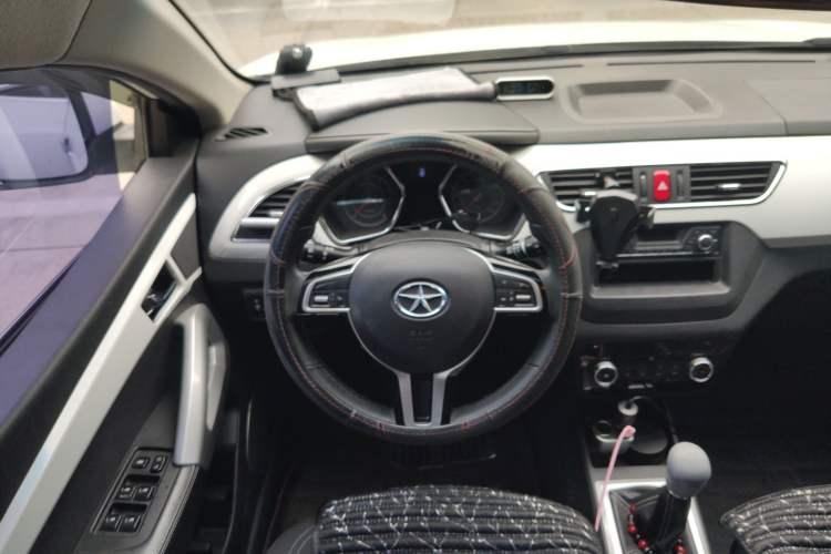 Used JAC Refine S2 2017 1.5L Manual Luxury Model
