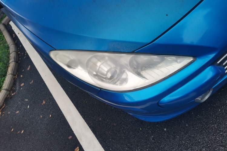 Used Peugeot 307 2012 Hatchback 1.6L Manual Comfort Edition Right Front Headlight