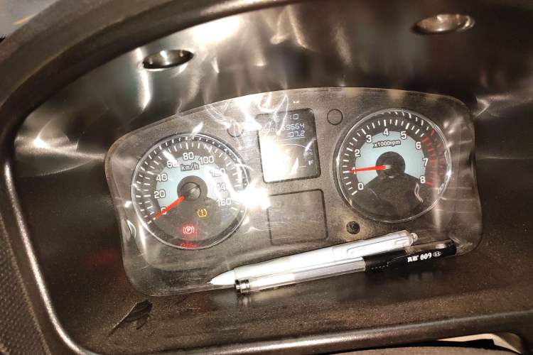 Used Jinbei New Hiace S 2021 1.5L Wealth Central Air-Conditioned Bus China VI Standard Model SWC15M Odometer Close Up