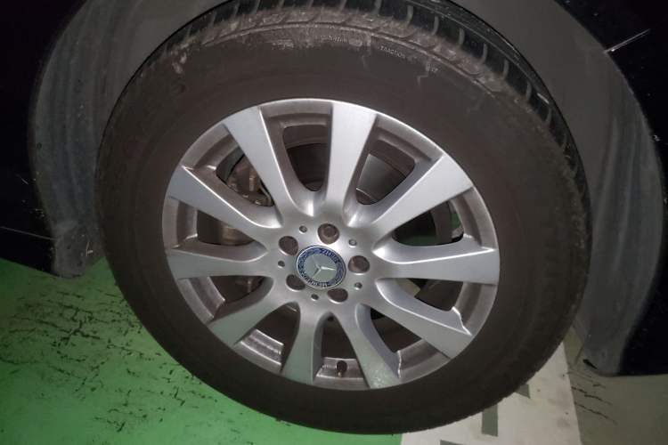 Used Mercedes-Benz R-Class 2014 R 320 4MATIC Business Model