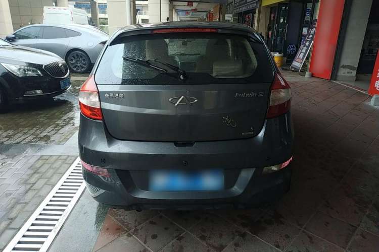 Used Chery Fengyun 2 2013 Hatchback 1.5L Manual Kuaiyi Edition
