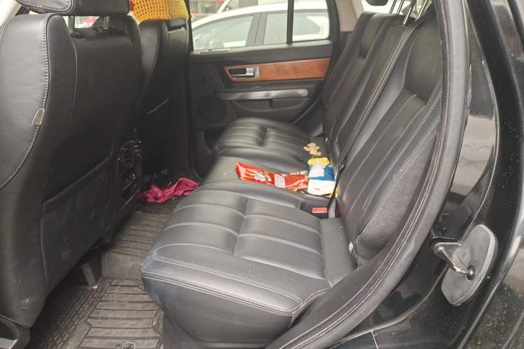 Used Land Rover Range Sport 2011 3.0 TDV6 Diesel Version
