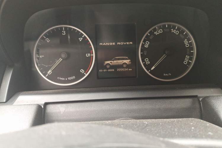 Used Land Rover Range Sport 2011 3.0 TDV6 Diesel Version
