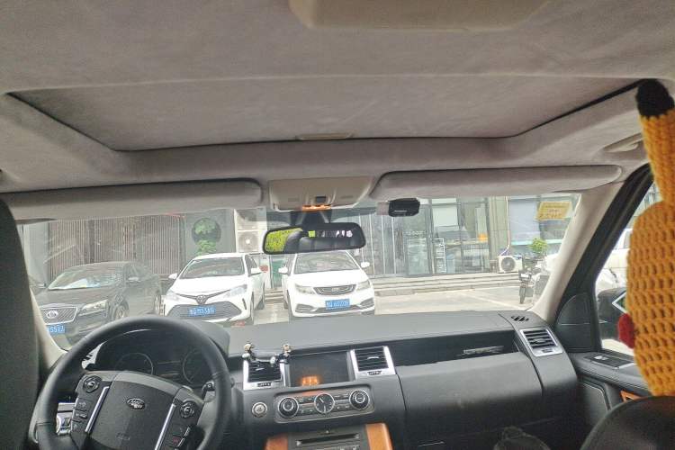 Used Land Rover Range Sport 2011 3.0 TDV6 Diesel Version
