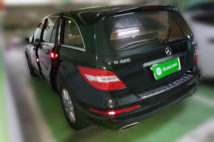 Used Mercedes-Benz R-Class 2014 R 320 4MATIC Business Model