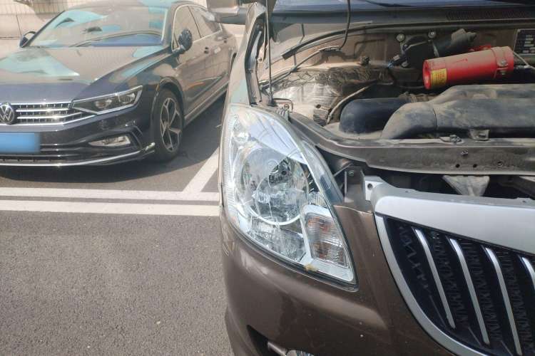 Used Foton Scenic G5 2020 2.0L Long-Wheelbase Flat-Roof 10-Seater Multi-Purpose Passenger Vehicle 1TZS
