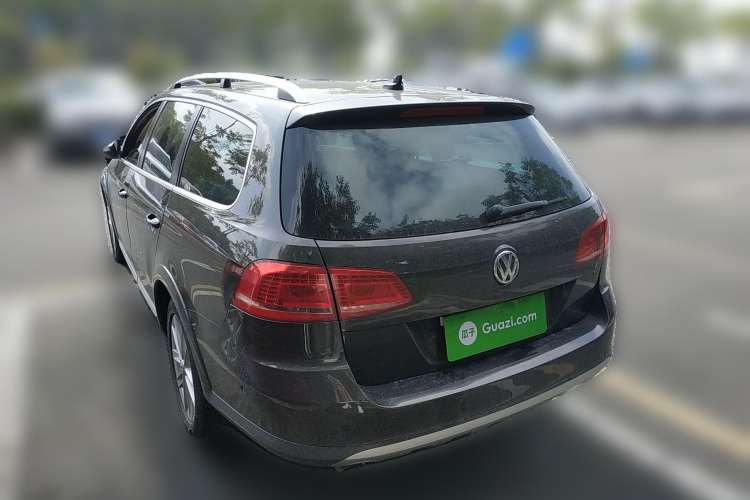 Used Volkswagen Magotan 2012 Travel Edition 2.0 TSI Four-Wheel Drive Luxury Version
