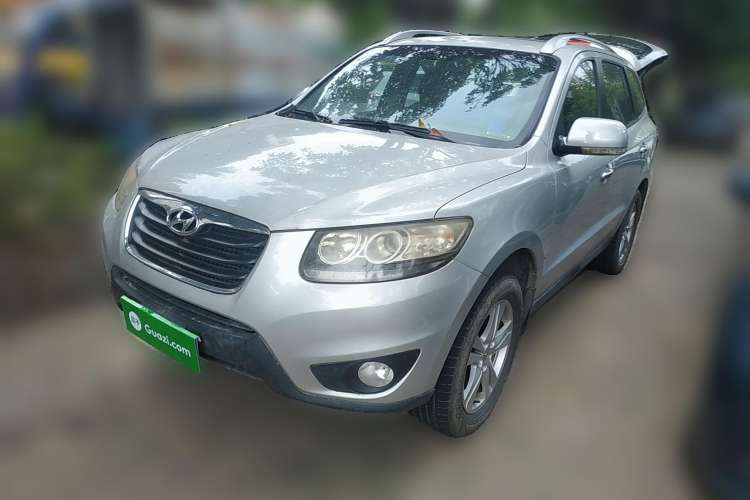 Used Hyundai Santa Fe 2010 2.4 Comfort Edition 7-Seater Four-Wheel Drive