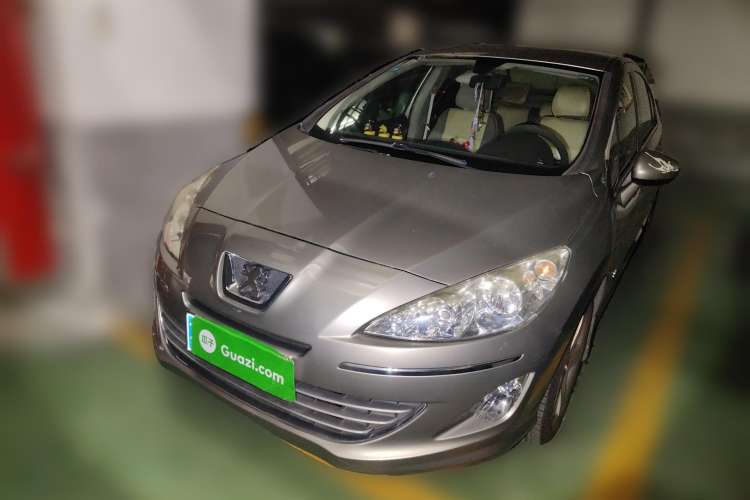 Used Peugeot 408 2010 2.0L Manual Comfort Edition