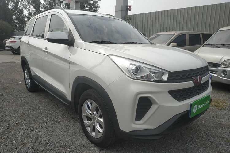 Used Wuling Hongguang S3 2019 1.5L Manual Standard Version China VI Standard
