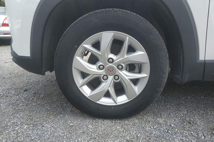 Used Wuling Hongguang S3 2019 1.5L Manual Standard Version China VI Standard
