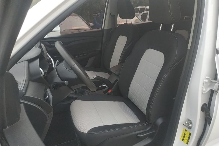 Used Wuling Hongguang S3 2019 1.5L Manual Standard Version China VI Standard
