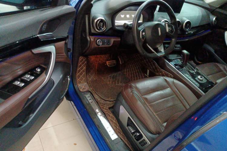 Used Wey VV7 2017 2.0T Flagship Model
