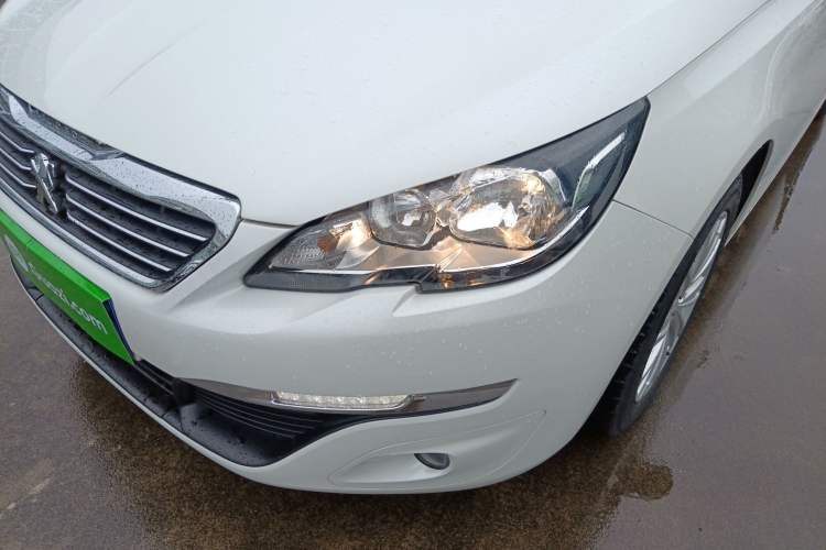 Used Peugeot 308S 2015 1.2T Automatic Jingchi Edition

