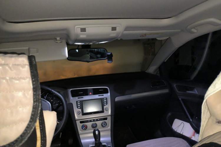 Used Volkswagen Golf 2015 1.4TSI Comfort Travel Edition