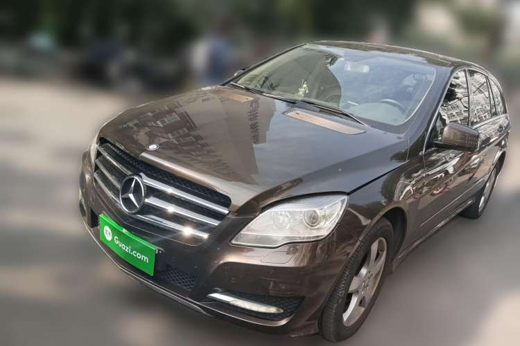 Used Mercedes-Benz R-Class 2015 R 320 4MATIC Luxury Model