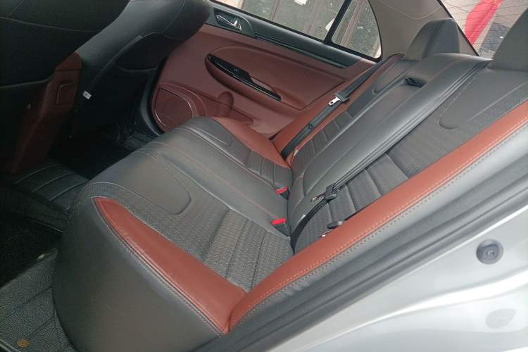 Used BYD Surui 2015 1.5L Automatic Luxury Model
