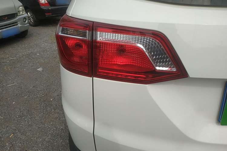 Used Wuling Hongguang S3 2019 1.5L Manual Standard Version China VI Standard
