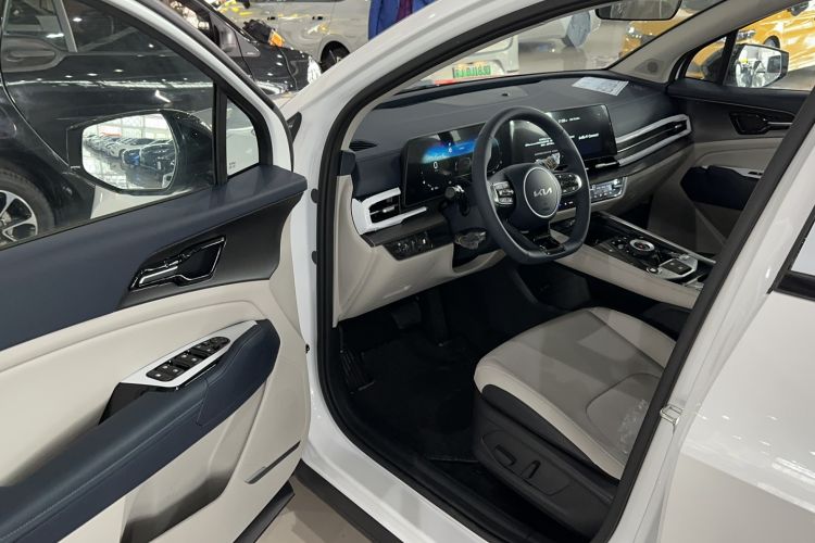 Used Kia Sportage (Chinese Domestic Model) 2023 2.0L HEV Two-Wheel Drive Prestige Edition
