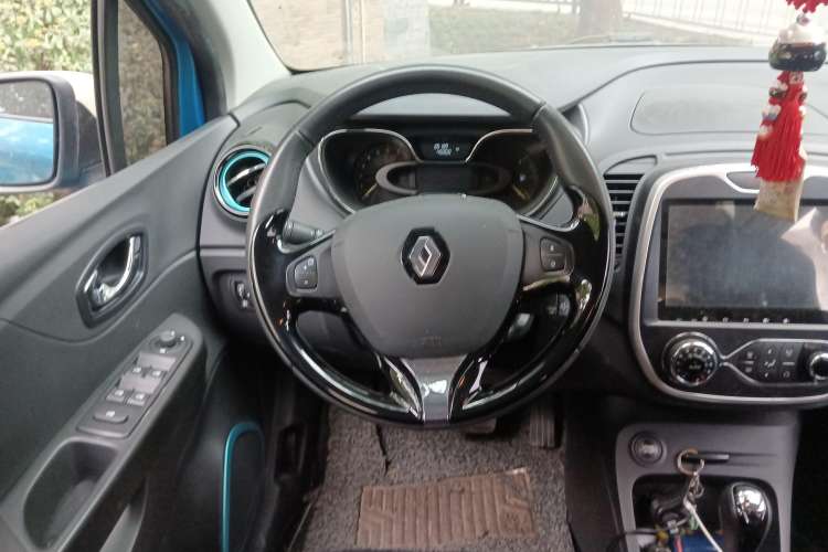 Used Renault Captur 2015 1.2T Automatic Comfort Edition
