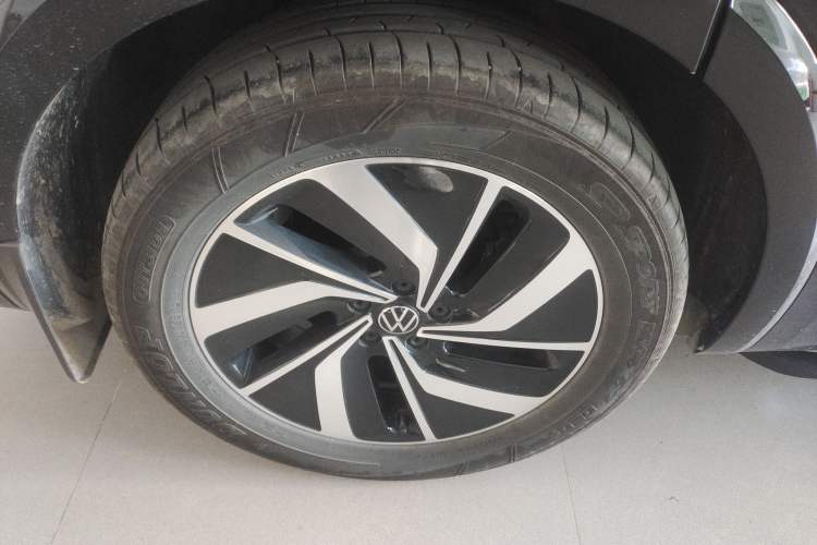 Used Volkswagen Viloran 2022 330TSI Luxury Edition