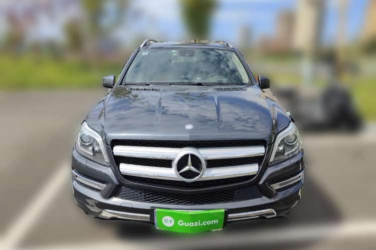 Used Mercedes-Benz GL-Class 2014 GL 400 4MATIC Dynamic Model Front