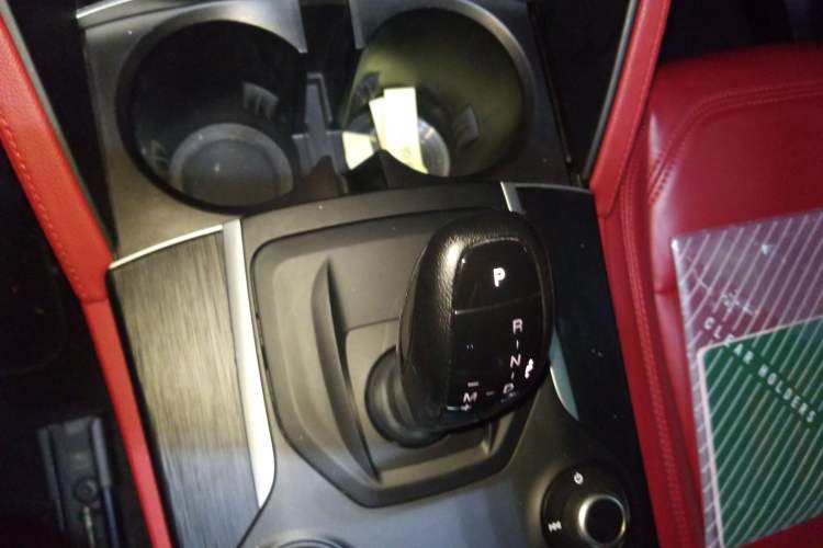 Used Alfa Romeo Stelvio 2017 2.0T 200HP Elite Edition Gear Lever