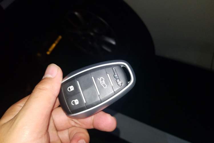 Used Alfa Romeo Stelvio 2017 2.0T 200HP Elite Edition Vehicle Key