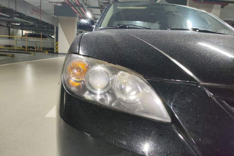 Used Mazda 3 2010 1.6L Automatic Classic Stylish Version
