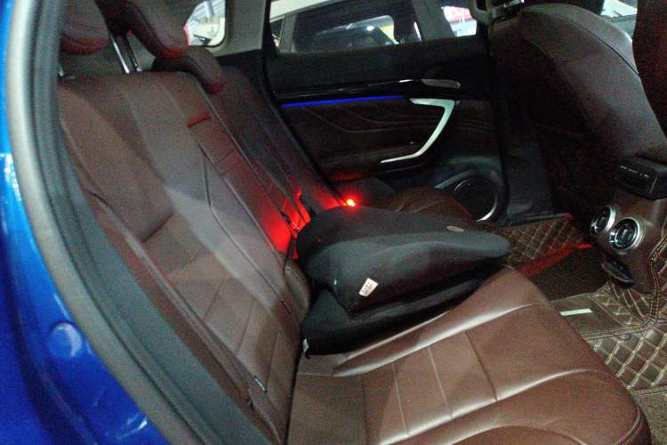 Used Wey VV7 2017 2.0T Flagship Model
